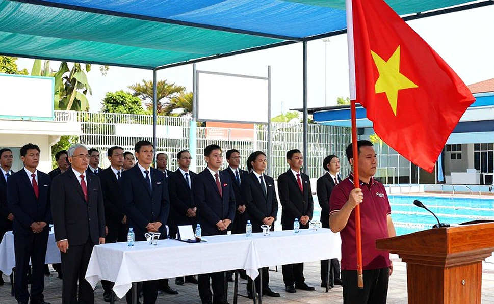 Pietermaritzburg ngày 3: Tatjana Smith thắng heat rồi bỏ chung kết, và bốn nhịp thở của Armand Landmann