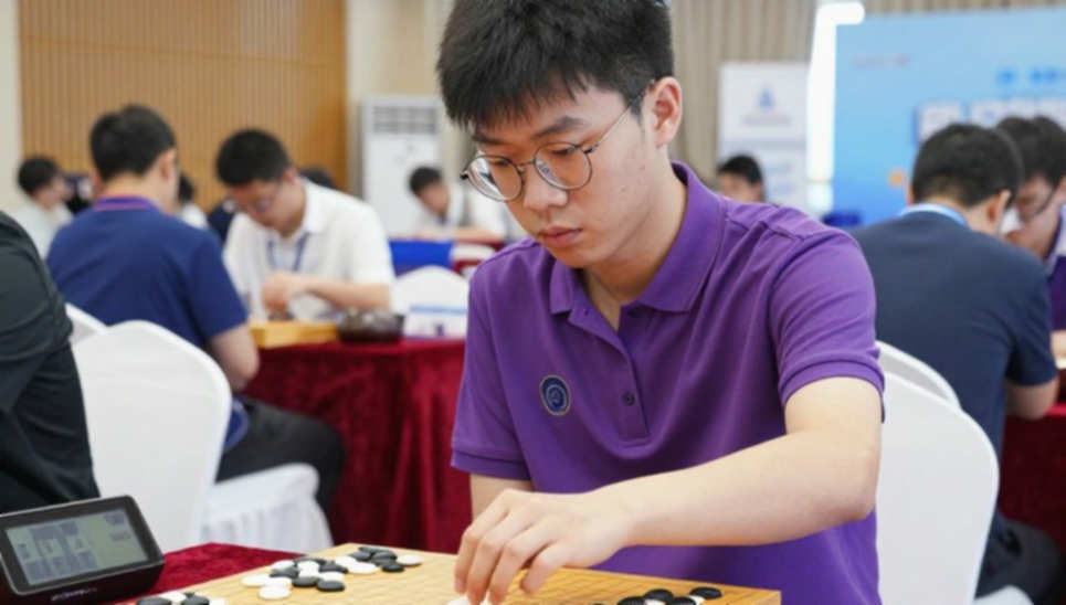 Carlsen's rare praise for Sindarov after a technical draw at the 2026 Global Chess League: The rise of a new generation Carlsen's rare praise for Sindarov after a technical draw at the 2026 Global Chess League: The rise of a new generation