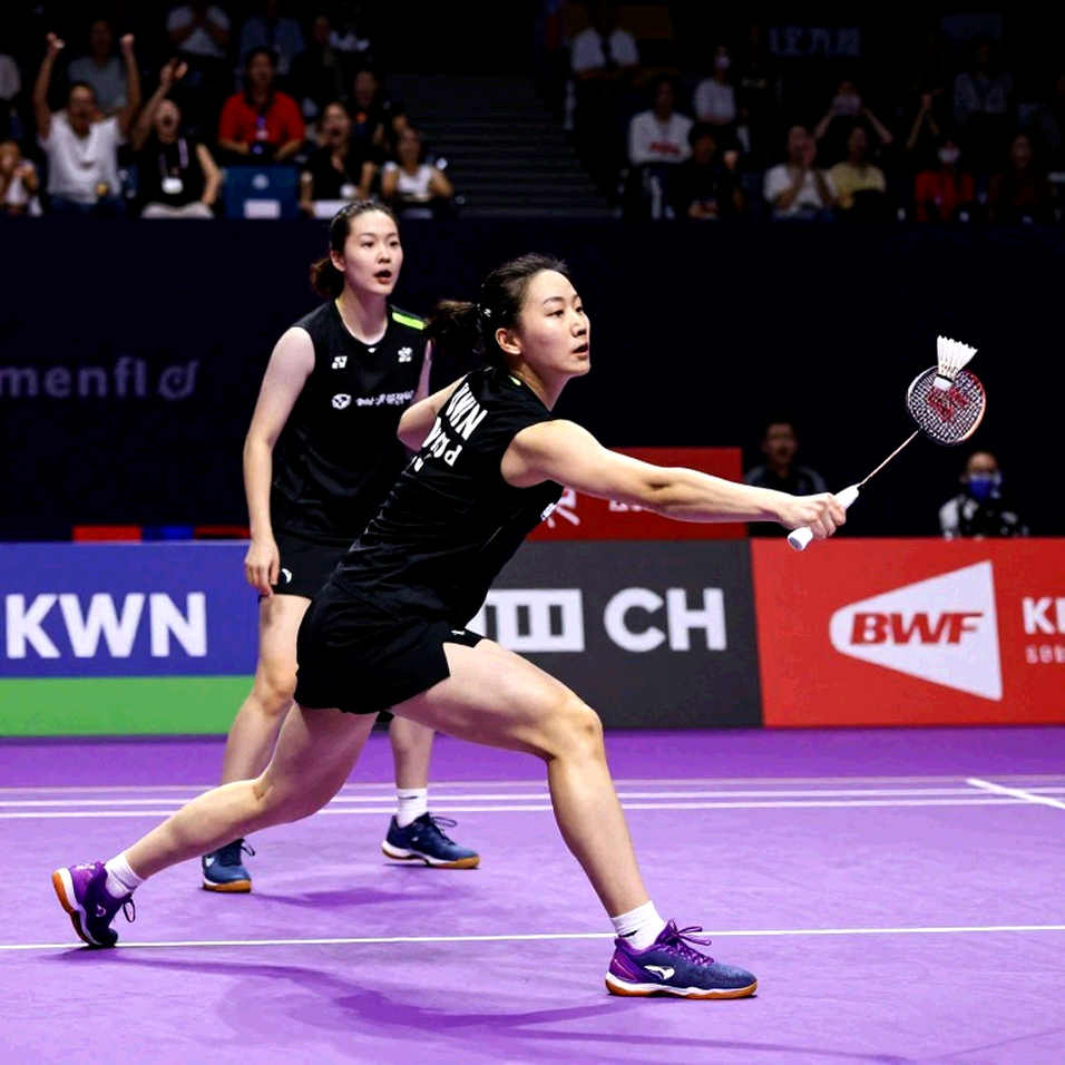 Satwik-Chirag lội ngược dòng tại China Masters, giành ngôi vô địch đầu tiên cho cầu lông Ấn Độ Satwik-Chirag lội ngược dòng tại China Masters, giành ngôi vô địch đầu tiên cho cầu lông Ấn Độ