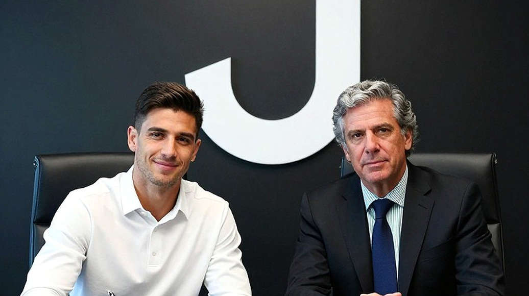 The Blank Cells in the Middle of the Transfer Window