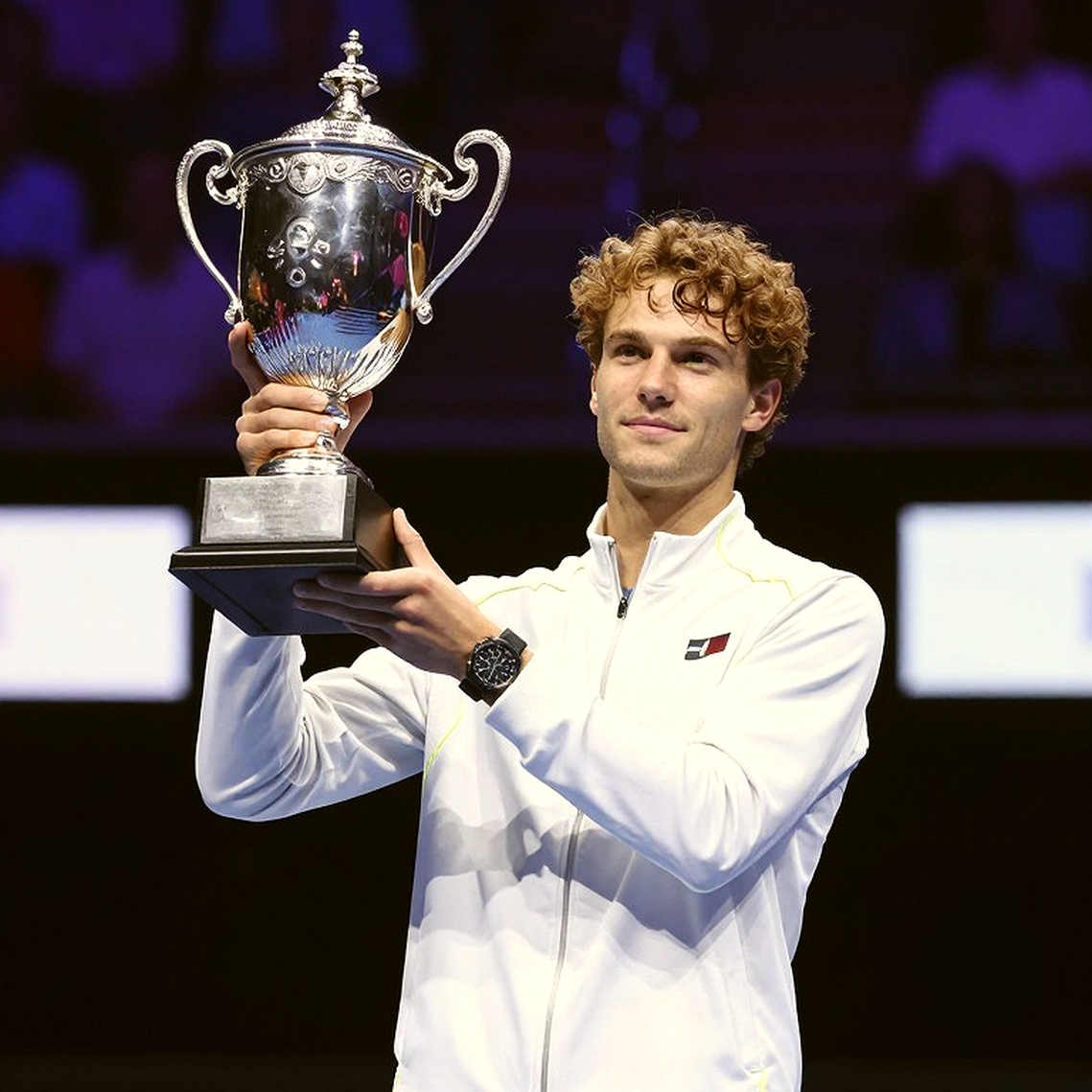 Alcaraz tái xuất US Open: Chiến thắng 18/21 game cuối nhưng bài kiểm tra thực sự vẫn ở phía trước Alcaraz tái xuất US Open: Chiến thắng 18/21 game cuối nhưng bài kiểm tra thực sự vẫn ở phía trước