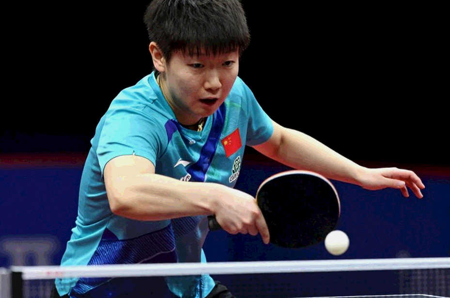 Kỳ chuyển nhượng: đọc tín hiệu thật từ những tập dữ liệu trống Kỳ chuyển nhượng: đọc tín hiệu thật từ những tập dữ liệu trống