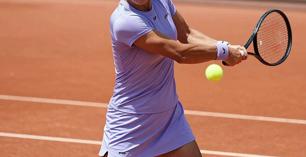 Djokovic ngược dòng ở Bắc Kinh: 31-0 là di sản, ba set mới là hiện tại