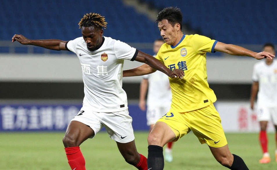 Vé 150.000 đồng và bốn trận bóng ở Bandung: điều FIFA không nói với người hâm mộ Việt Nam Vé 150.000 đồng và bốn trận bóng ở Bandung: điều FIFA không nói với người hâm mộ Việt Nam
