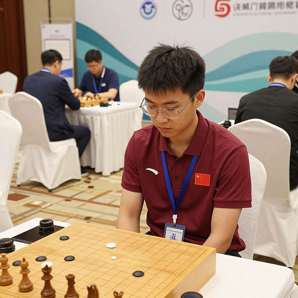 Olympiad Samarkand 2026: Ấn Độ bước vào cuộc chiến bảo vệ ngai vàng kép giữa lòng Uzbekistan